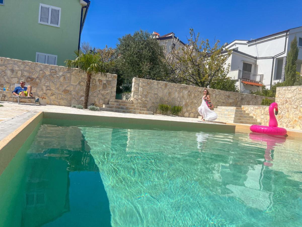 Apartment Baska Mit Poolarea - Krk, Kroatien Eksteriør bilde