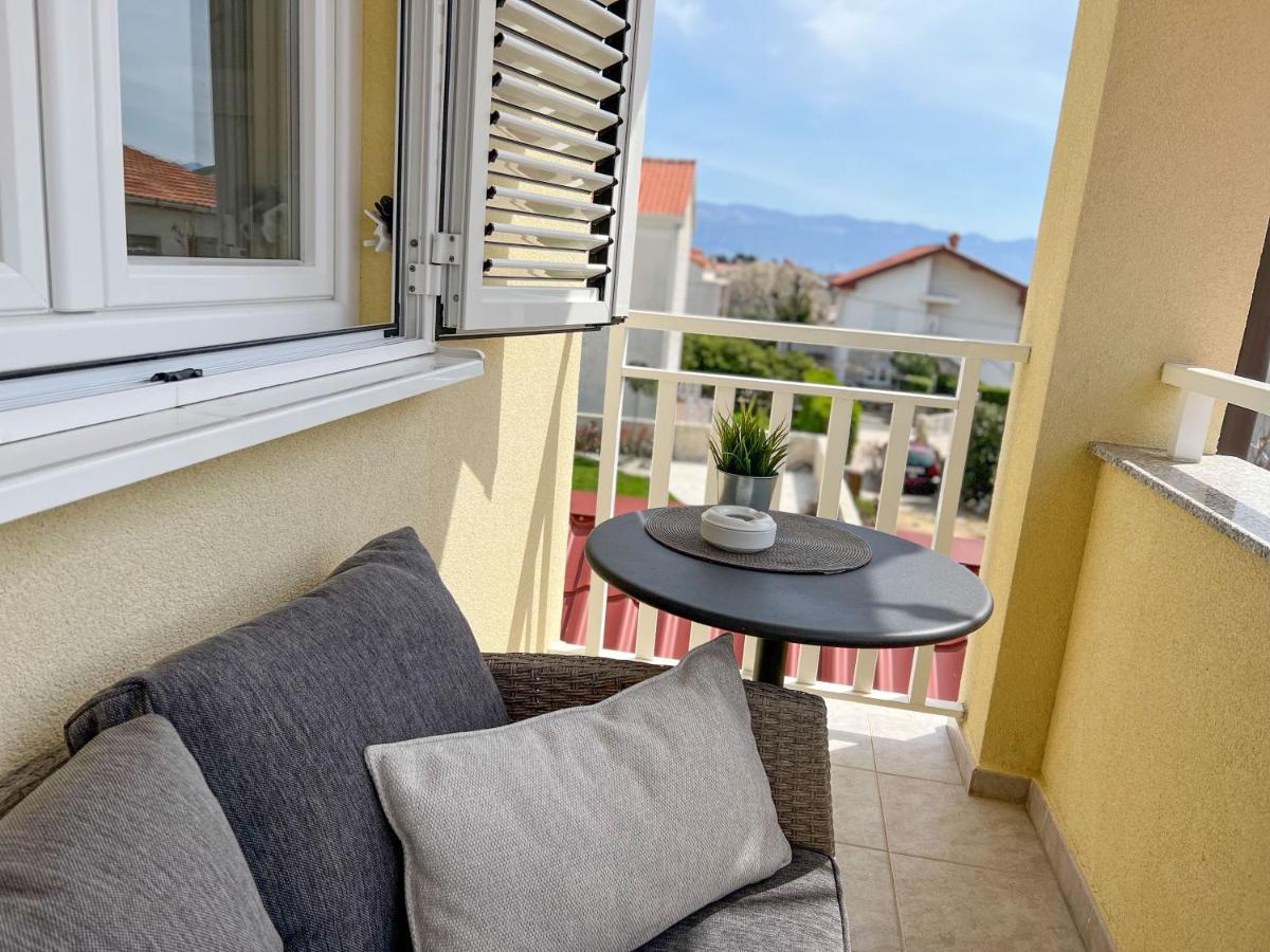 Apartment Baska Mit Poolarea - Krk, Kroatien Eksteriør bilde