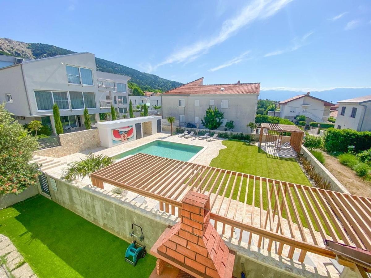 Apartment Baska Mit Poolarea - Krk, Kroatien Eksteriør bilde