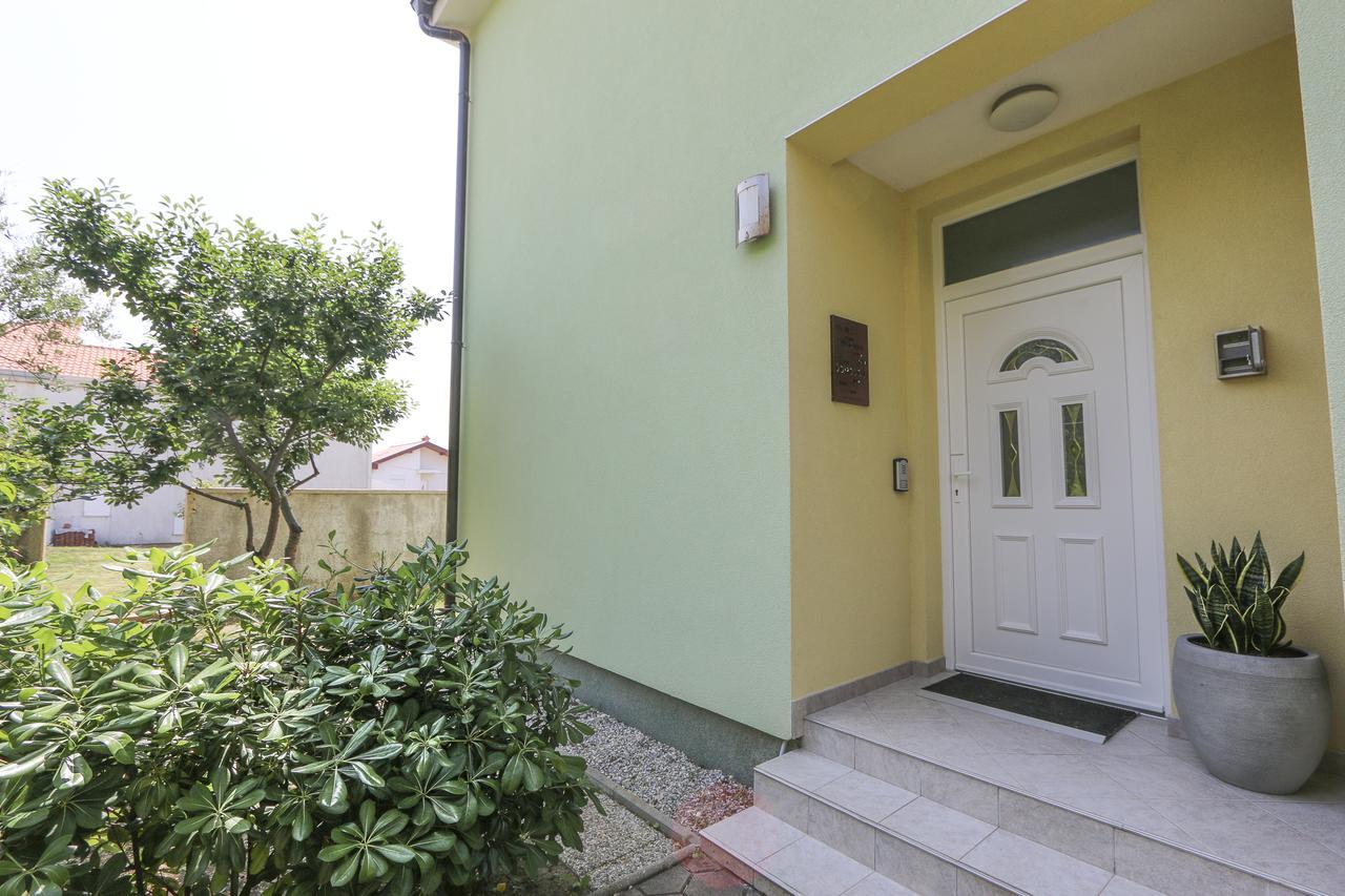 Apartment Baska Mit Poolarea - Krk, Kroatien Eksteriør bilde